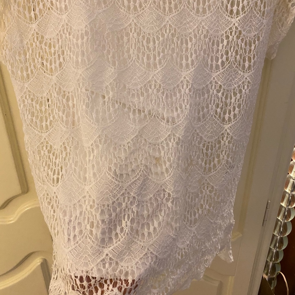 Sheer top - Picture 2 of 2